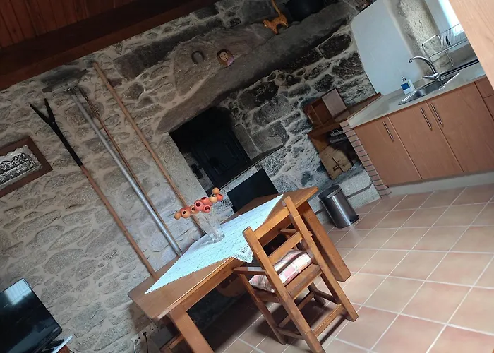 Rustica Playa Area, Viveiro, Lugo *